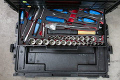 Armstrong Pelican General Mechanics Tool Set (Like new)  #0560