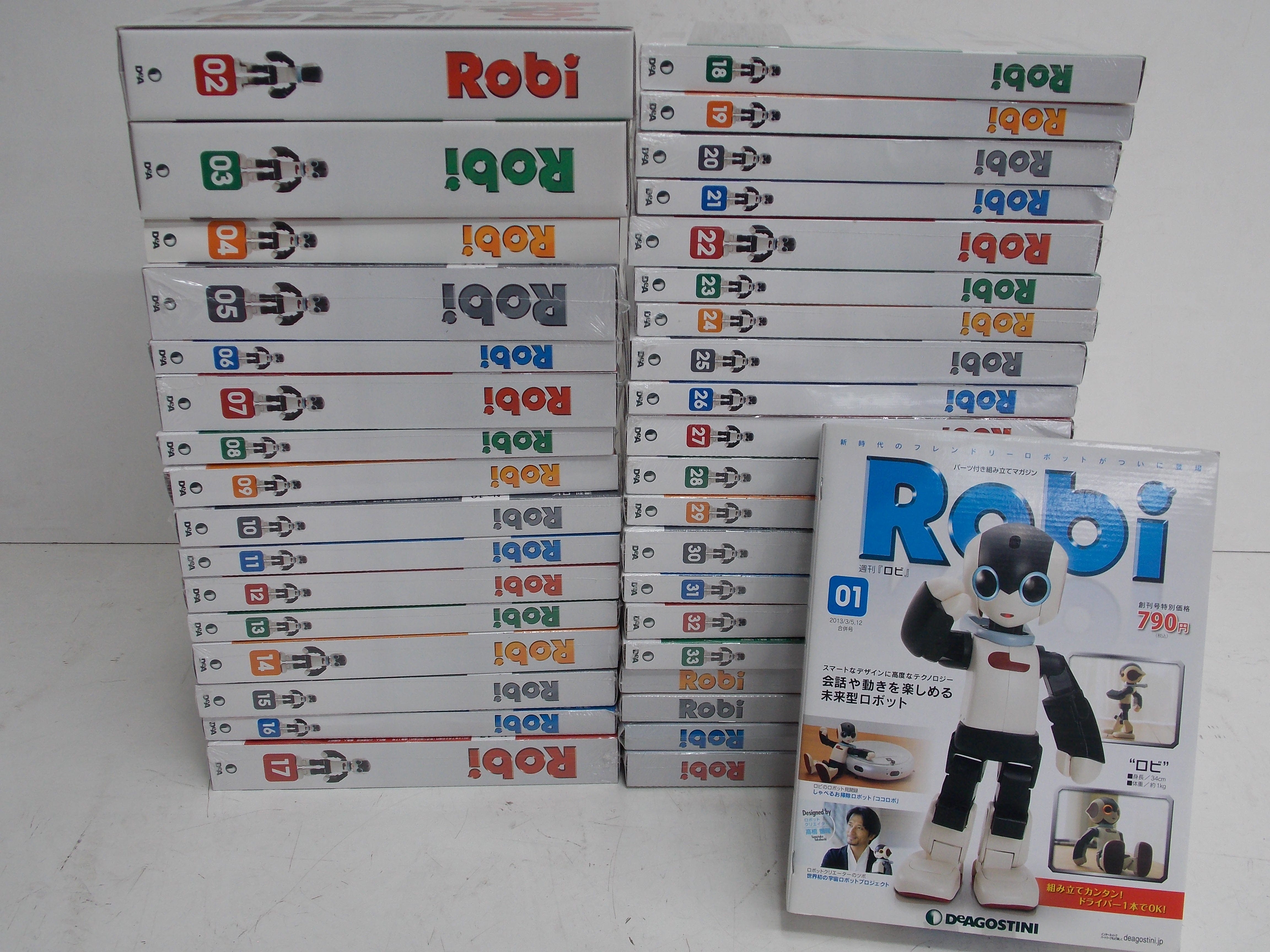 DeAGOSTINI Weekly Robi 1-37 Set Robot Not assembled Model Kit New #0303*